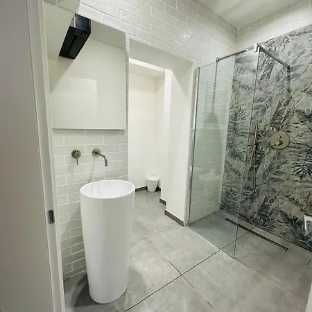 Lägenhet Whouse Indipendenza Bologna